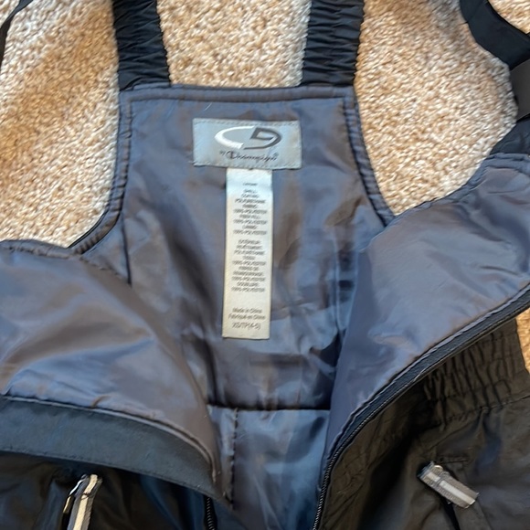 EUC snow bib pants! - Picture 3 of 4